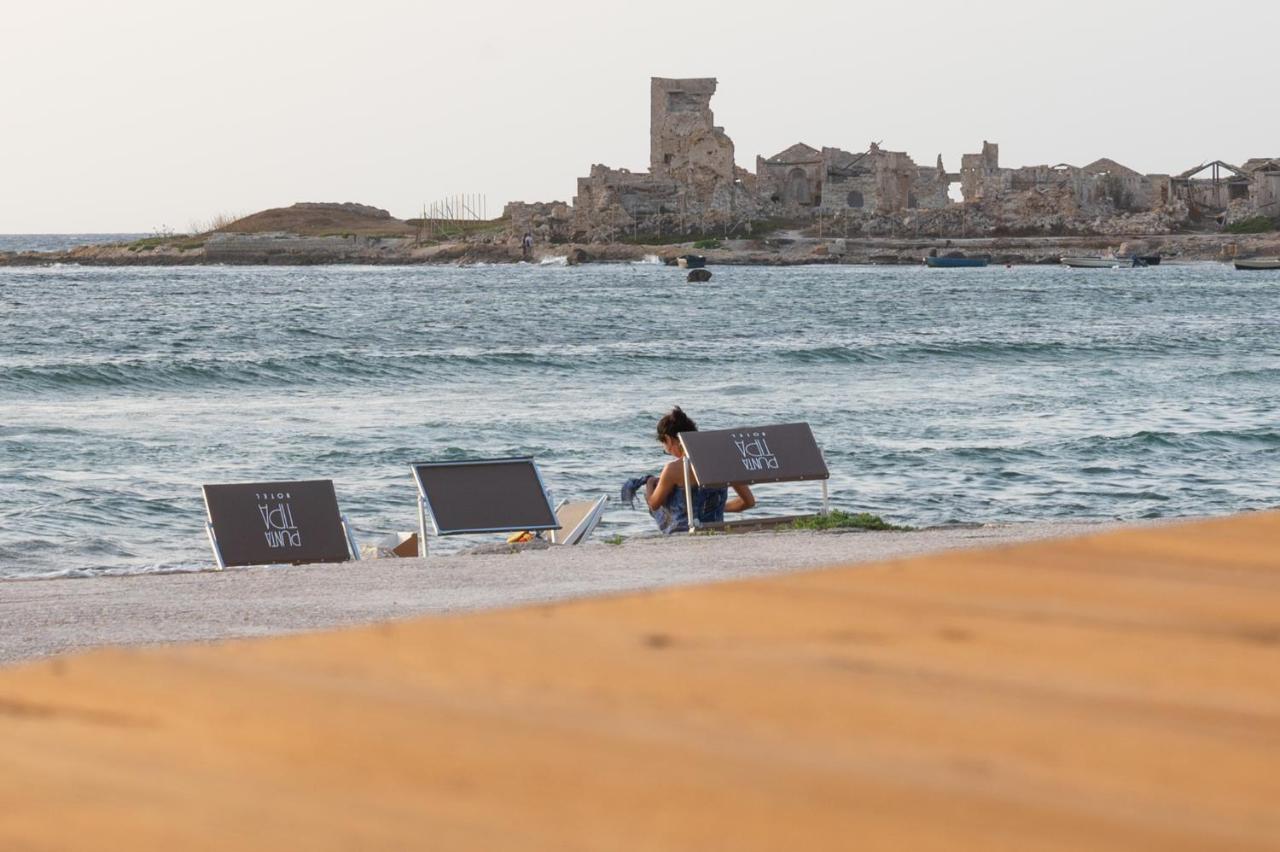Hotel Punta Tipa تراباني المظهر الخارجي الصورة