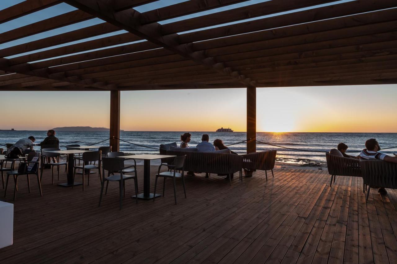 Hotel Punta Tipa تراباني المظهر الخارجي الصورة