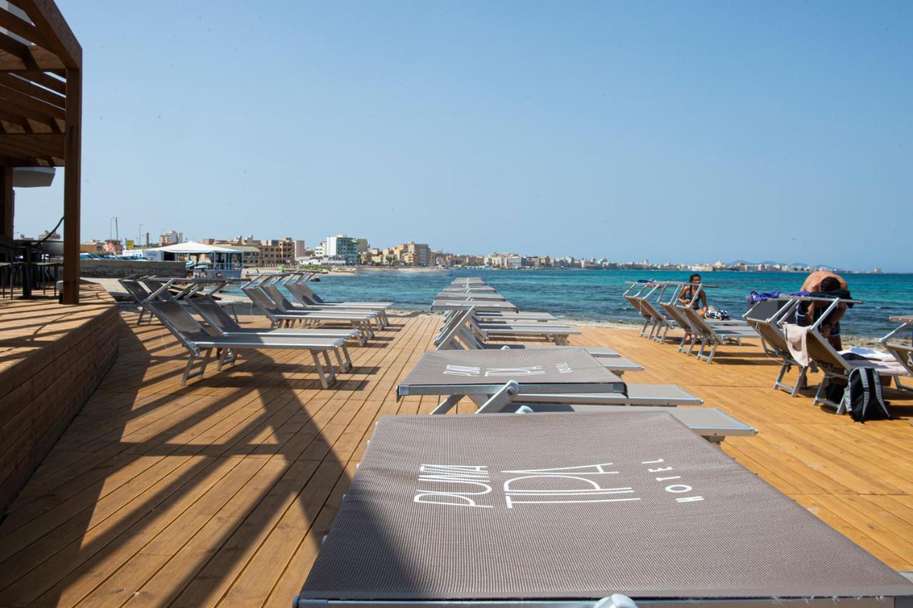 Hotel Punta Tipa تراباني المظهر الخارجي الصورة