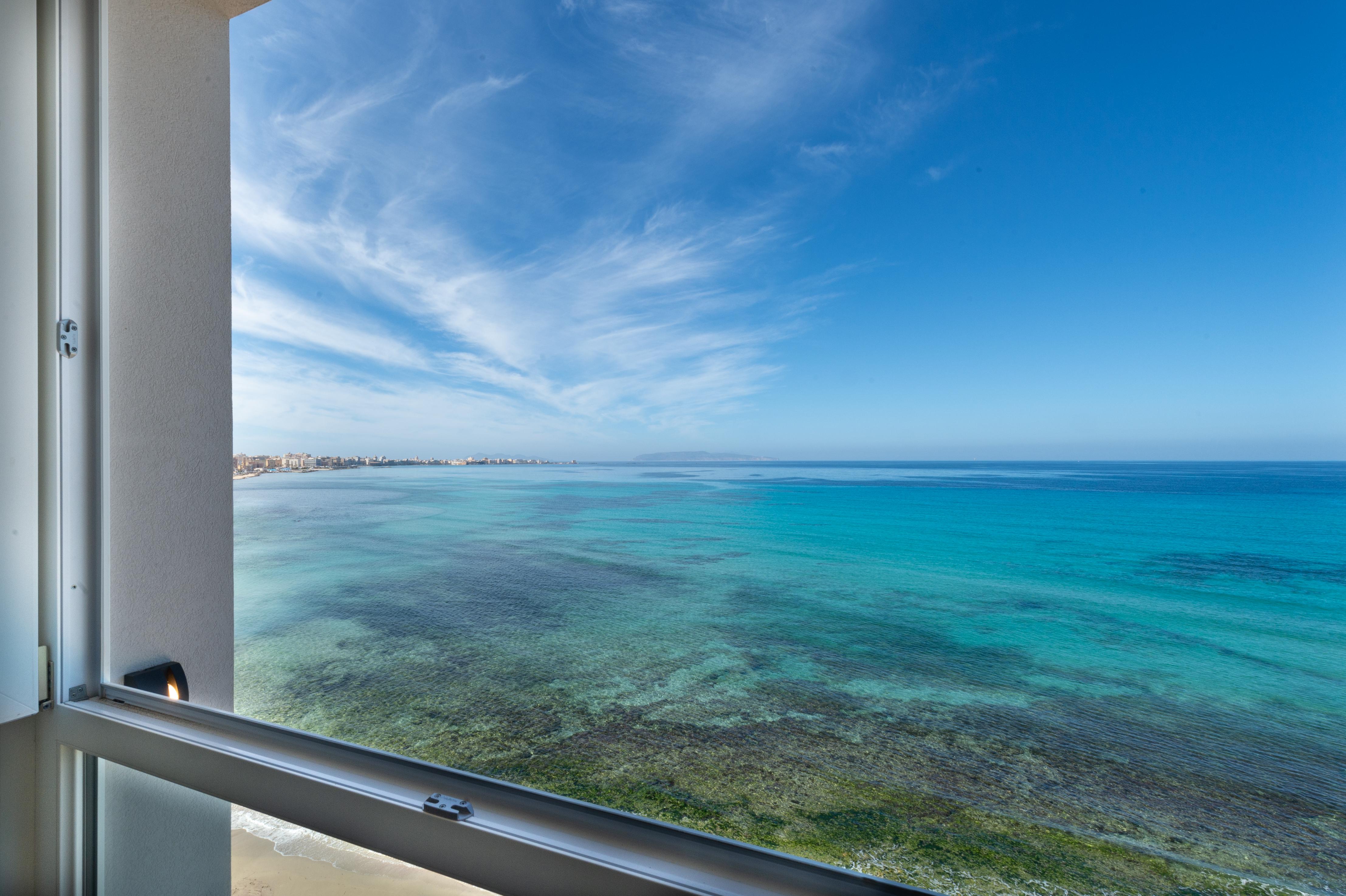 Hotel Punta Tipa تراباني المظهر الخارجي الصورة